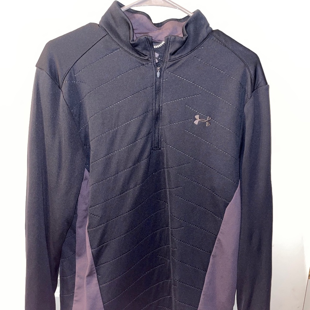 Under Armour 1/2 zip medium